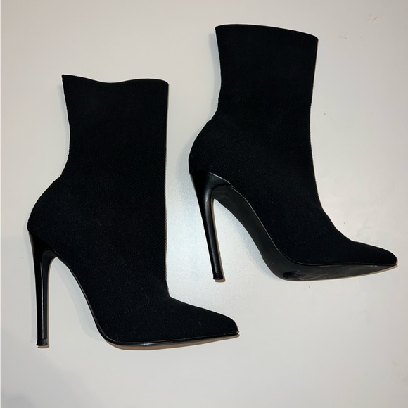 Aqua Stretchy Mesh Boots - Picture 1 of 3